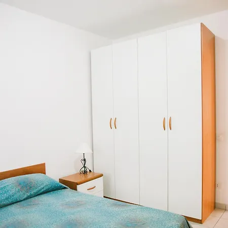 Apartment Giomari