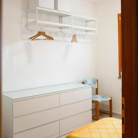 Apartment Giomari *